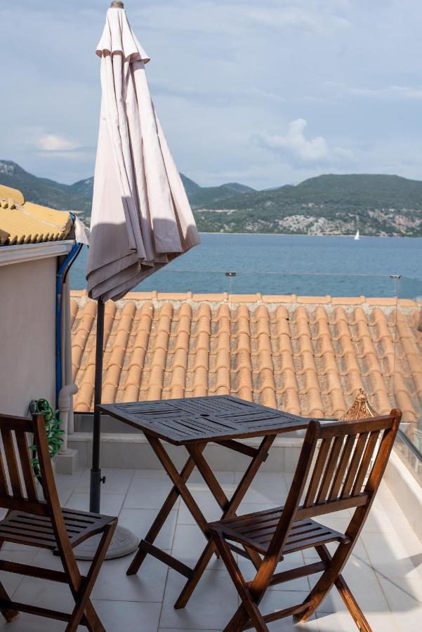 Holiday Lefkas Sunrise Luxury Appartments Никиана Экстерьер фото